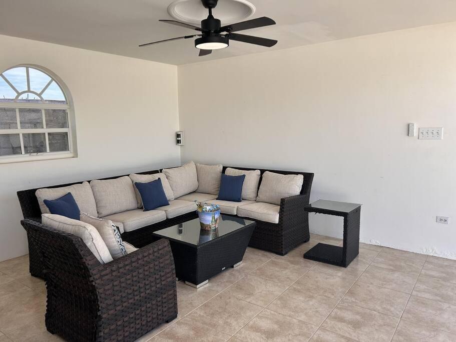 Jolie Villa Entire Villa In Noord, Aruba 棕榈滩 外观 照片